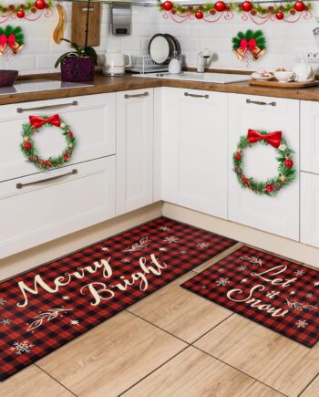 WERNNSAI Tapete de cocina de Navidad, juego de 2 alfombrillas de cocina de búfalo rojo, a cuadros, antideslizantes, para decoración de puerta de Navidad del hogar (17 x 47 pulgadas + 17 x 30 pulgadas)