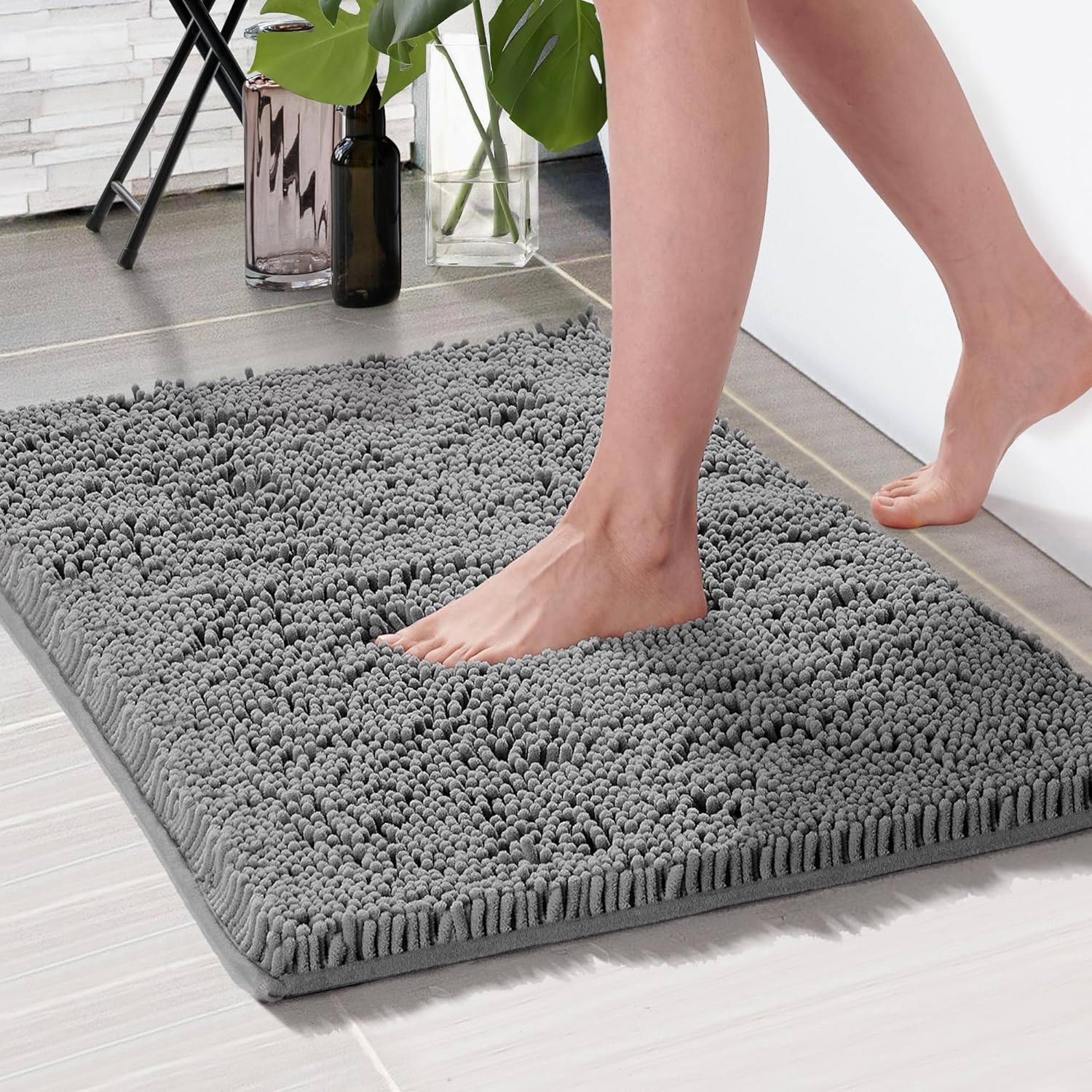 Deconovo Alfombra de baño de 24 x 17 pulgadas antideslizante, ultra absorbente, lavable a máquina, alfombra de microfibra para suelo de baño, hotel y uso doméstico, certificado Oeko-TEX, de secado
