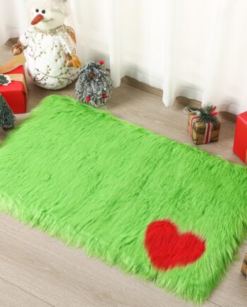 Tapete de Navidad de color verde lima con patrón de corazón rojo, alfombra verde para decoración de dormitorio, sala de estar, alfombra suave y lavable, 16.9 x 28.7 pulgadas