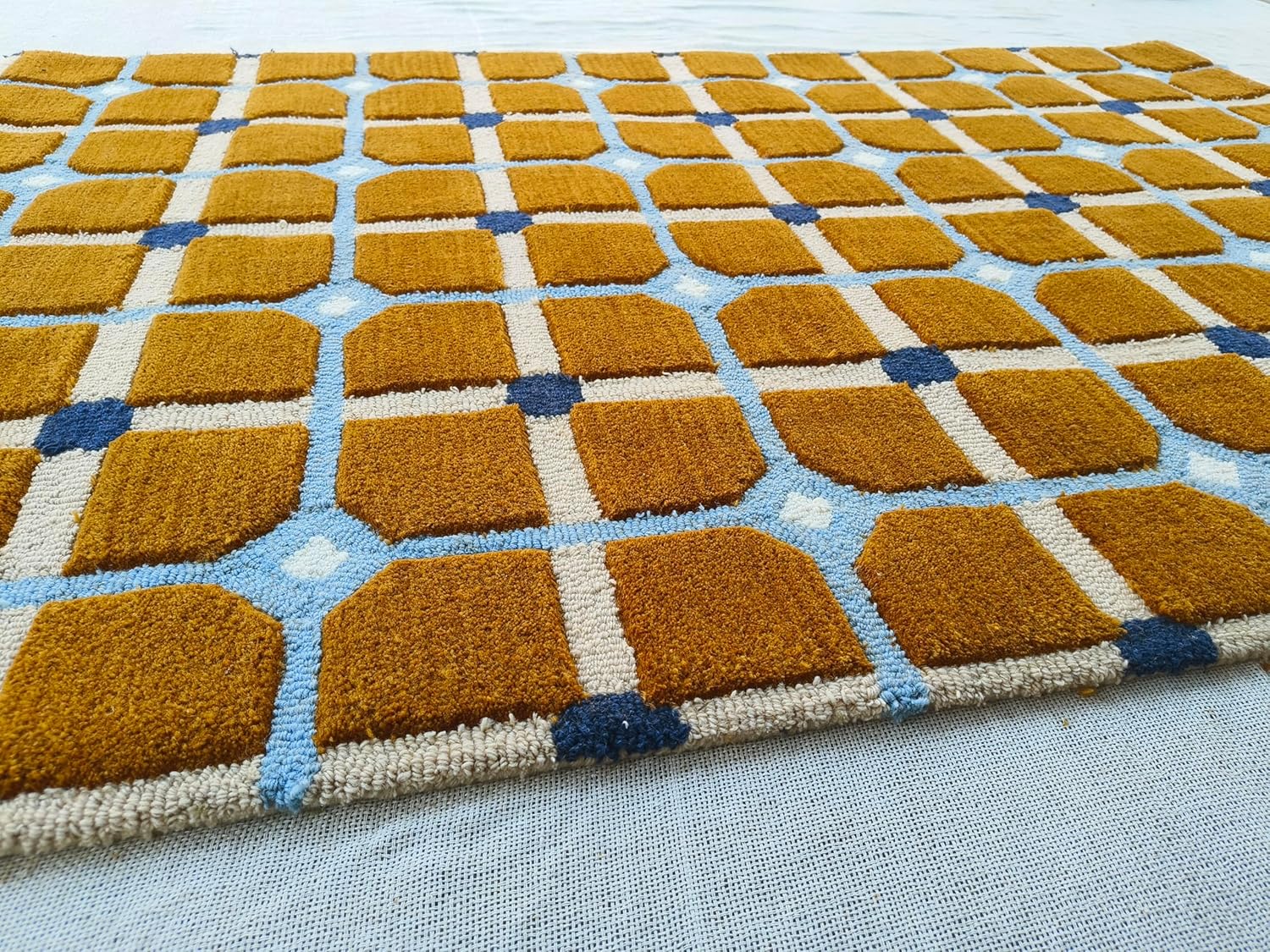 Modern Carpet Evelina Kroon - Alfombra de baño copetuda a mano con diseño de campos ocres, tapete para puerta, tapete de entrada para dormitorio, cocina, alfombra de área de dibujos animados para baño